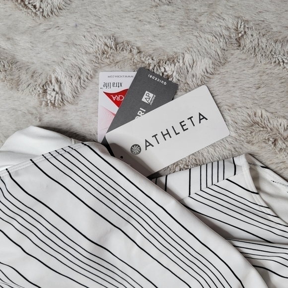 Athleta Chevron High Leg White One Piece Swimsuit NWT Size 34B/C - Picture 4 of 14